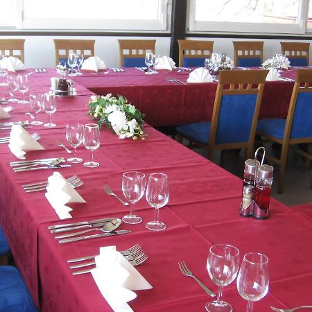 Hotel Gostisce Pri Rudiju à Salovci Extérieur photo