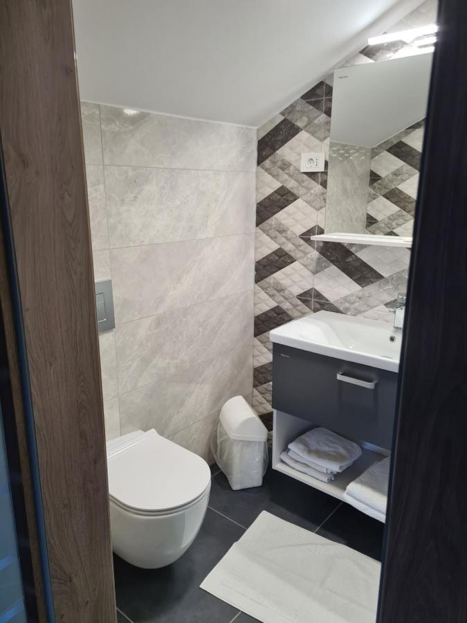 Hotel Gostisce Pri Rudiju à Salovci Extérieur photo