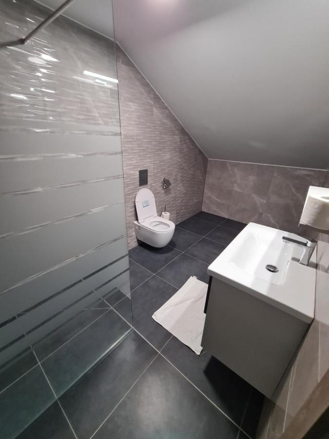 Hotel Gostisce Pri Rudiju à Salovci Extérieur photo
